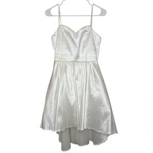 B. Darlin White Sweetheart Neck High-Low Fit & Flare MIni Taffeta Dress 11/12